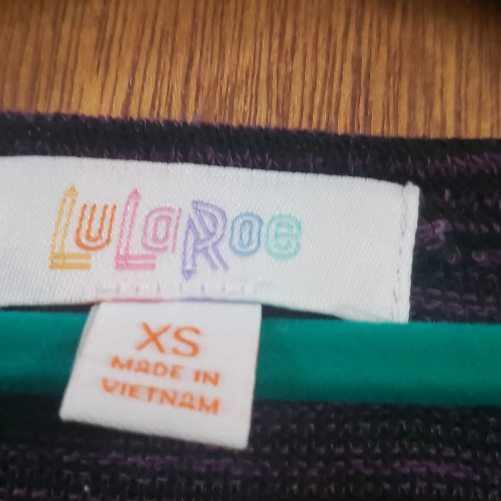 LULAROE - Picture 4 of 4